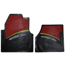 TAPETE DE CAMION PARA PROSTAR PILOTO/COPILOTO ROJO