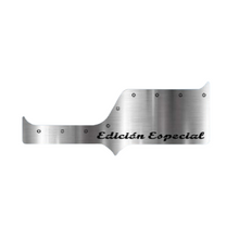 ADORNO DE PUERTA P/KE  AC INOX C/RESAQUE ABOTONADO "EDICION ESPECIAL EE"
