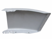 DEFENSA PARA FREIGHTLINER M2 106/M2 112 P/PINT 24 LAT DER