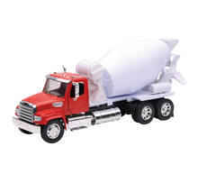 TRACTOCAMION FREIGHTLIENR 114SD C/MEZCLADORA DE CEMENTO ESCALA 1:32