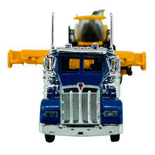 TRACTOCAMION KE W-900 C/COSECHADORA NEW HOLLAND ESCALA 1:43